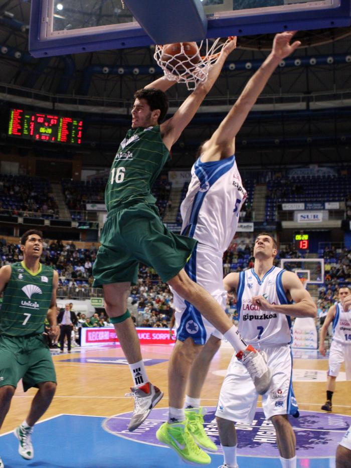 Abrines culmina su gran actuación con un mate