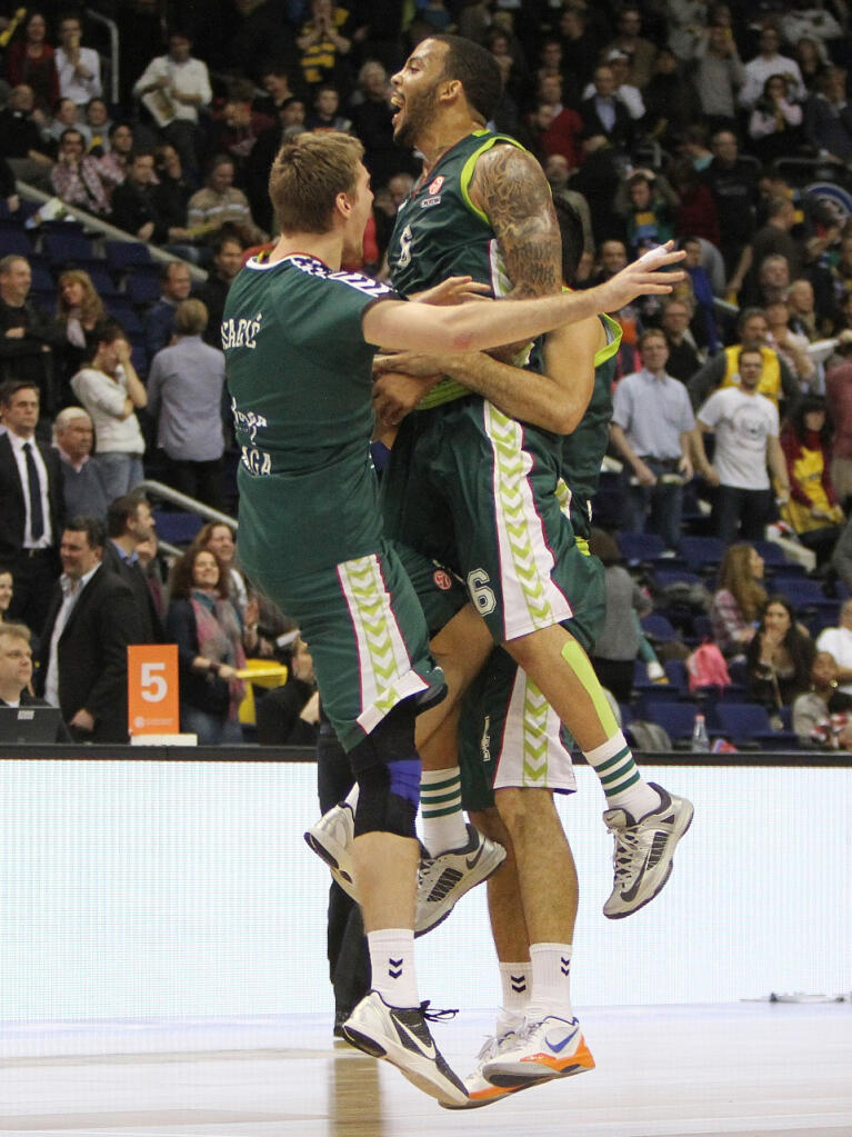 Williams celebra el triple de la victoria