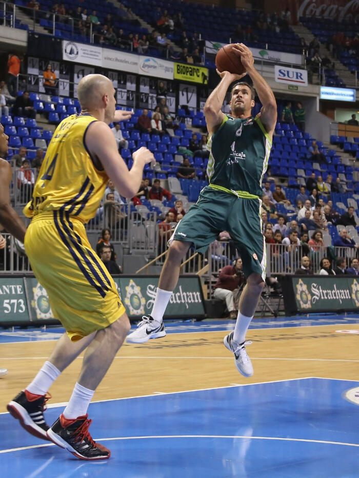 Panko lanza en suspensión