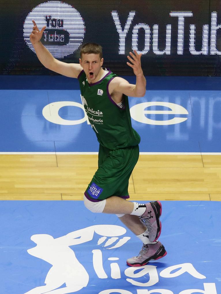 Waczynski celebra una jugada durante el encuentro