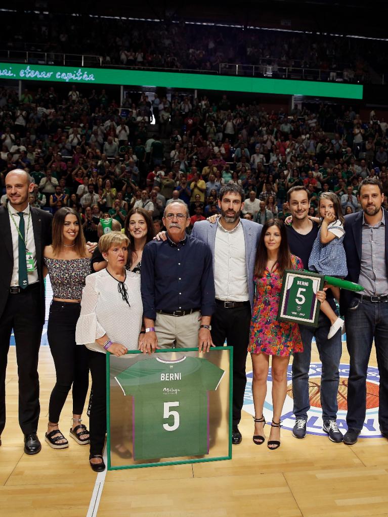 Homenaje por la retirada de camiseta a Berni Rodríguez