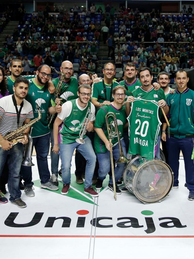 Homenaje a Los Mihitas