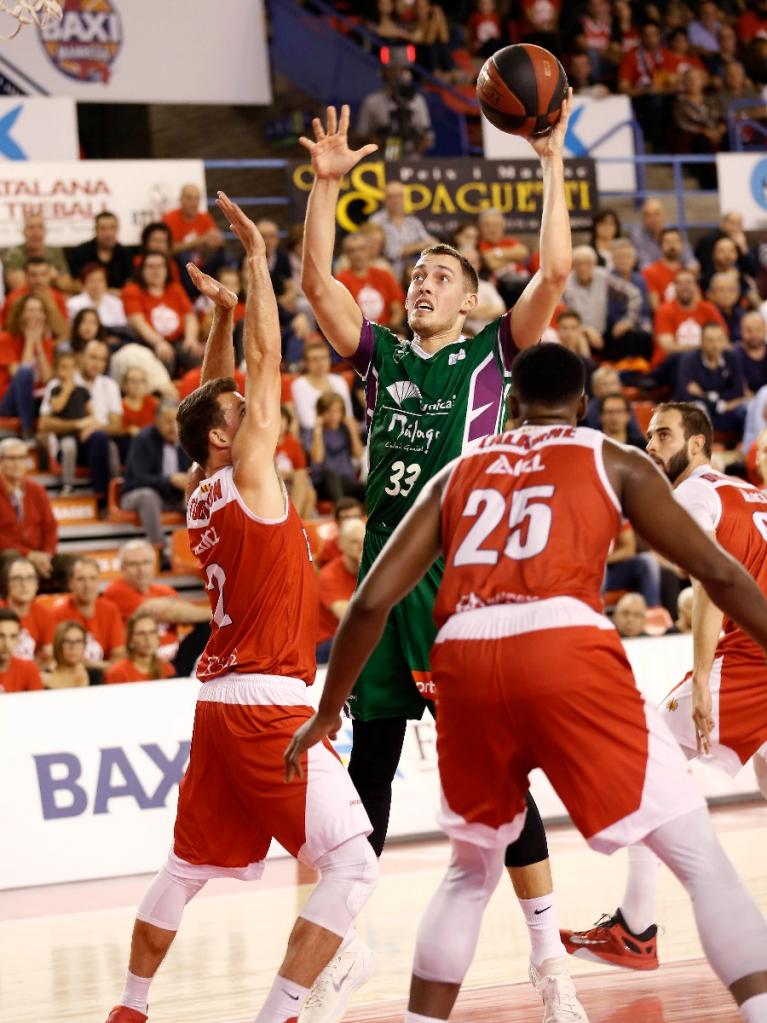 Kyle Wiltjer lanza ante el Baxi Manresa