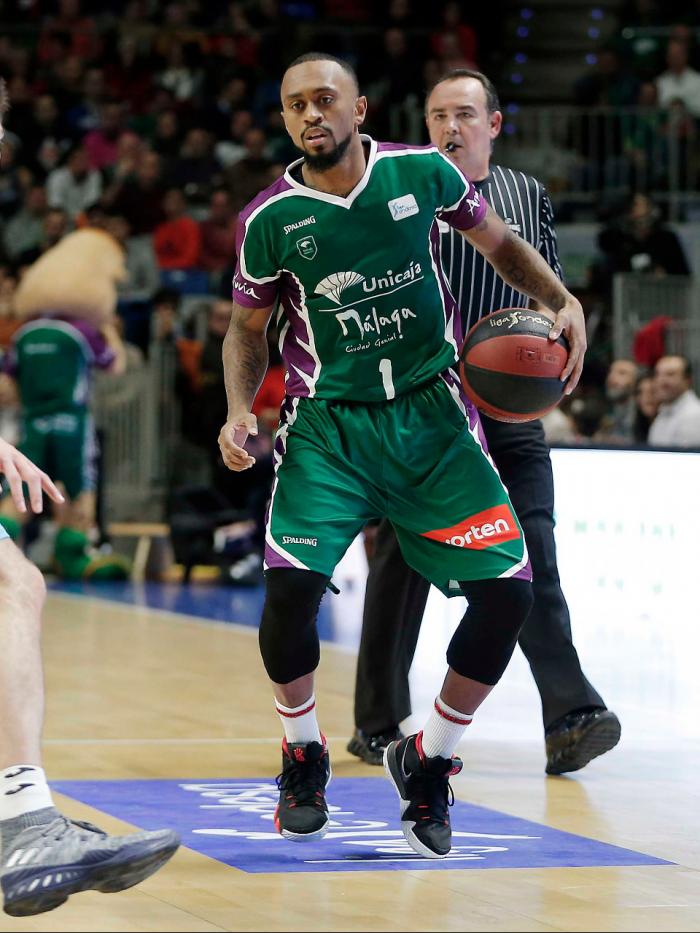 Boatright bota ante su un rival