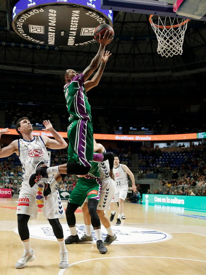 Boatright, en una bandeja