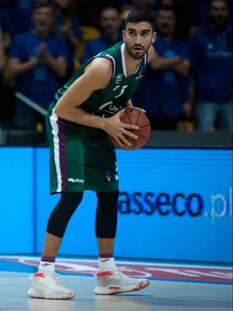 Jaime Fernández con el balón 