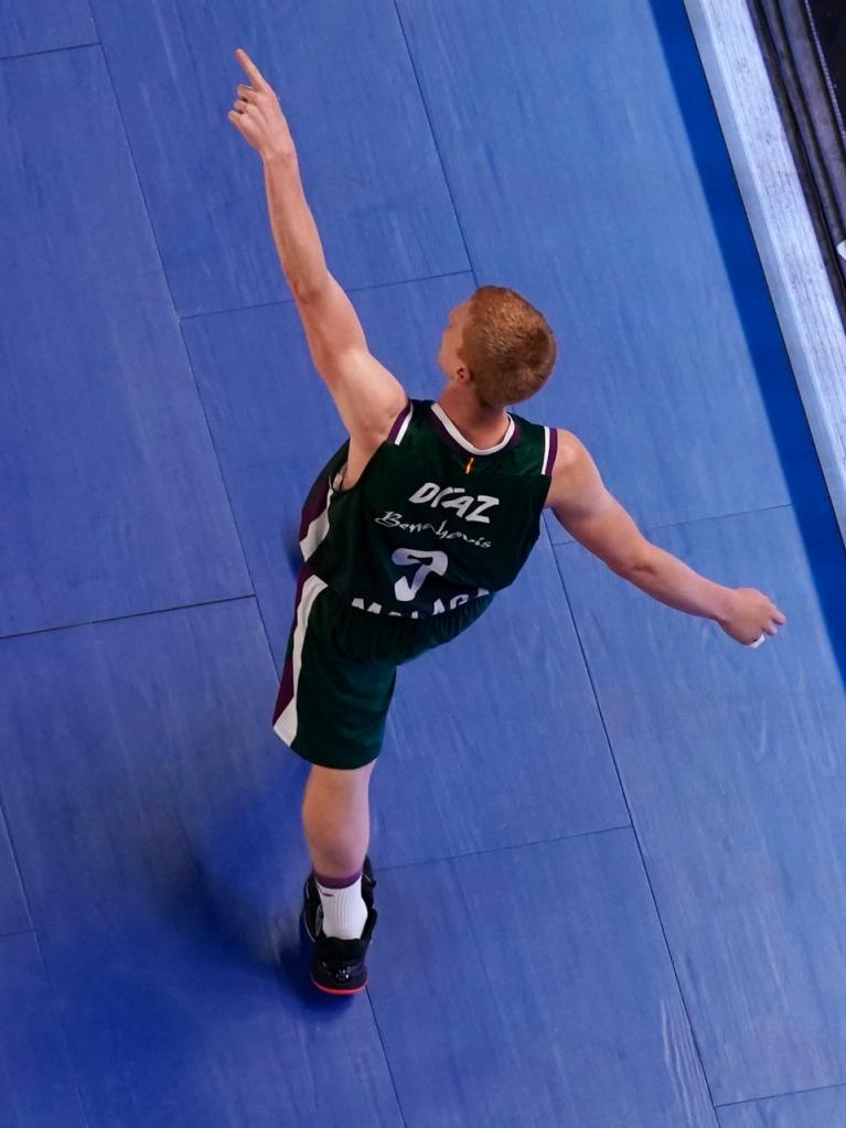 Alberto Díaz en un momento del partido