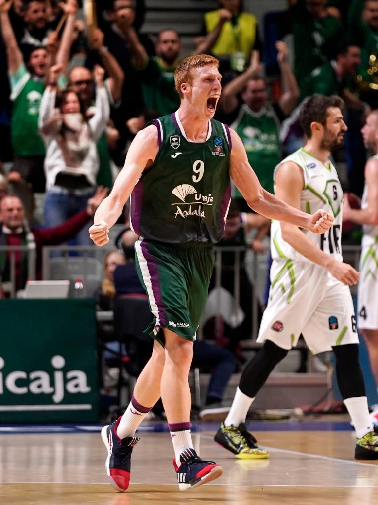 Alberto Díaz celebra una de las jugadas