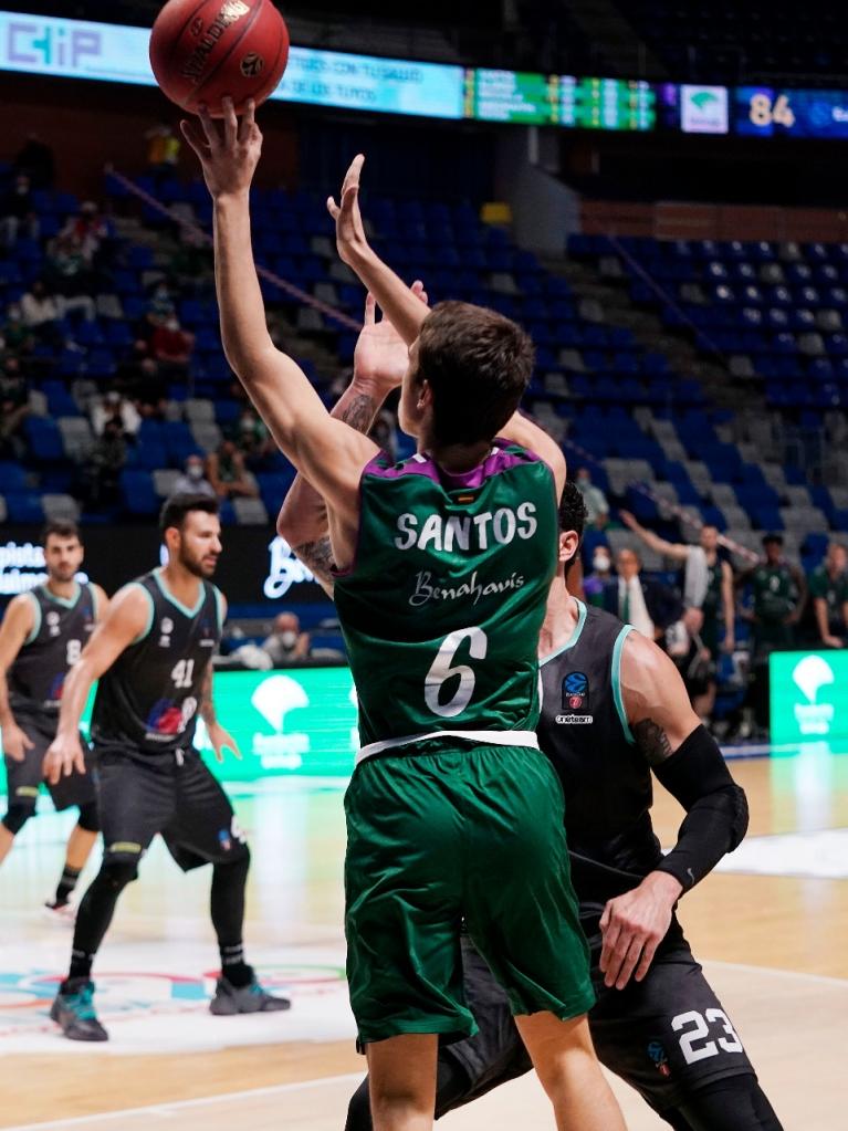 Rafa Santos hace el lanzamiento final