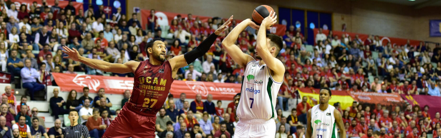 Jonathan Barreiro lanza ante Sadiel Rojas