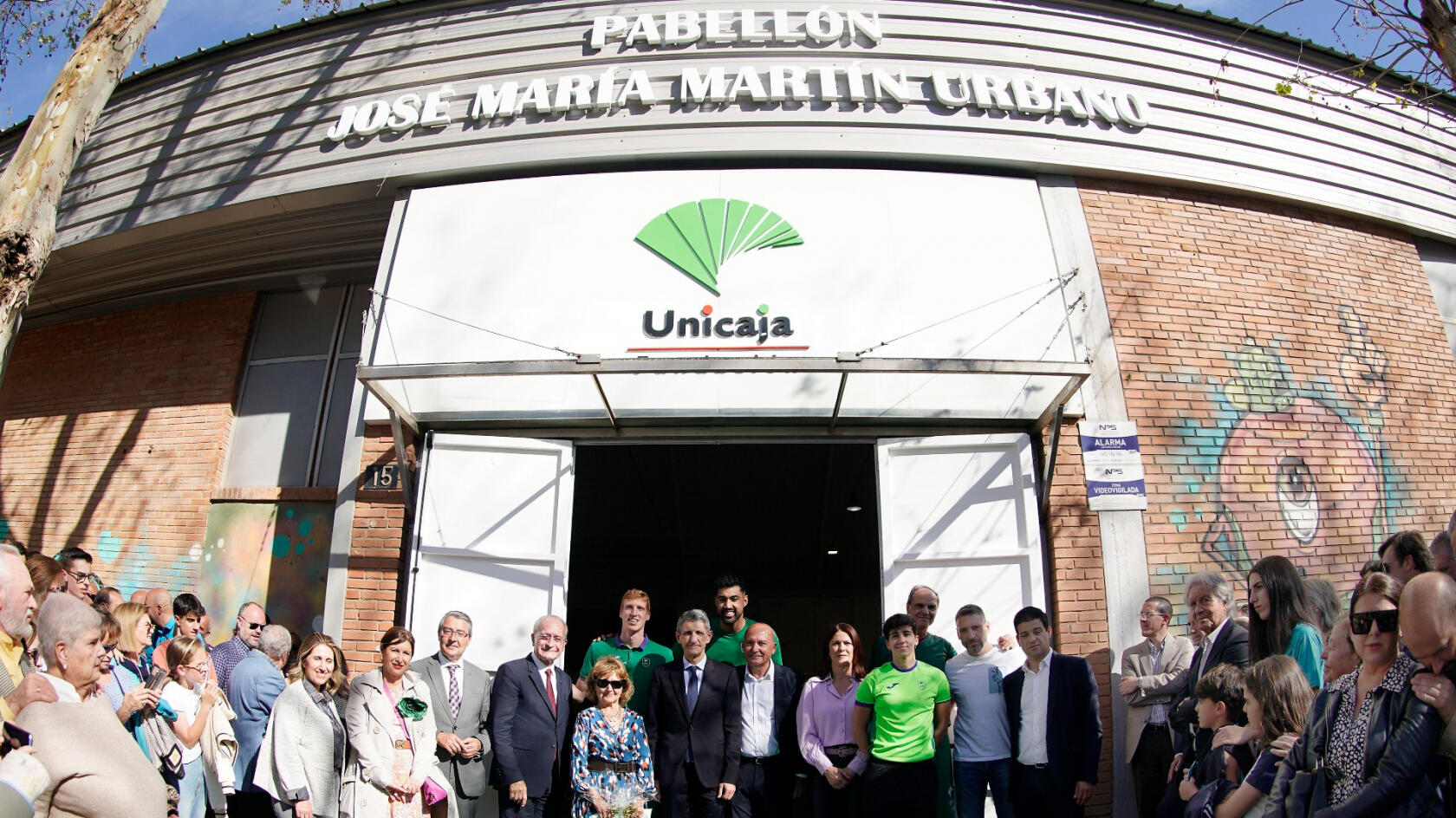The José María Martín Urbano Pavilion raises the curtain
