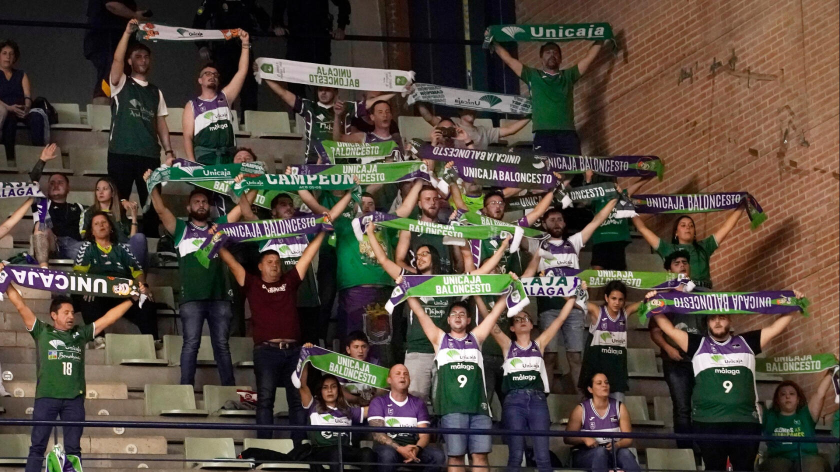 Viaja a Murcia a animar al Unicaja con la Peña Infierno Verde