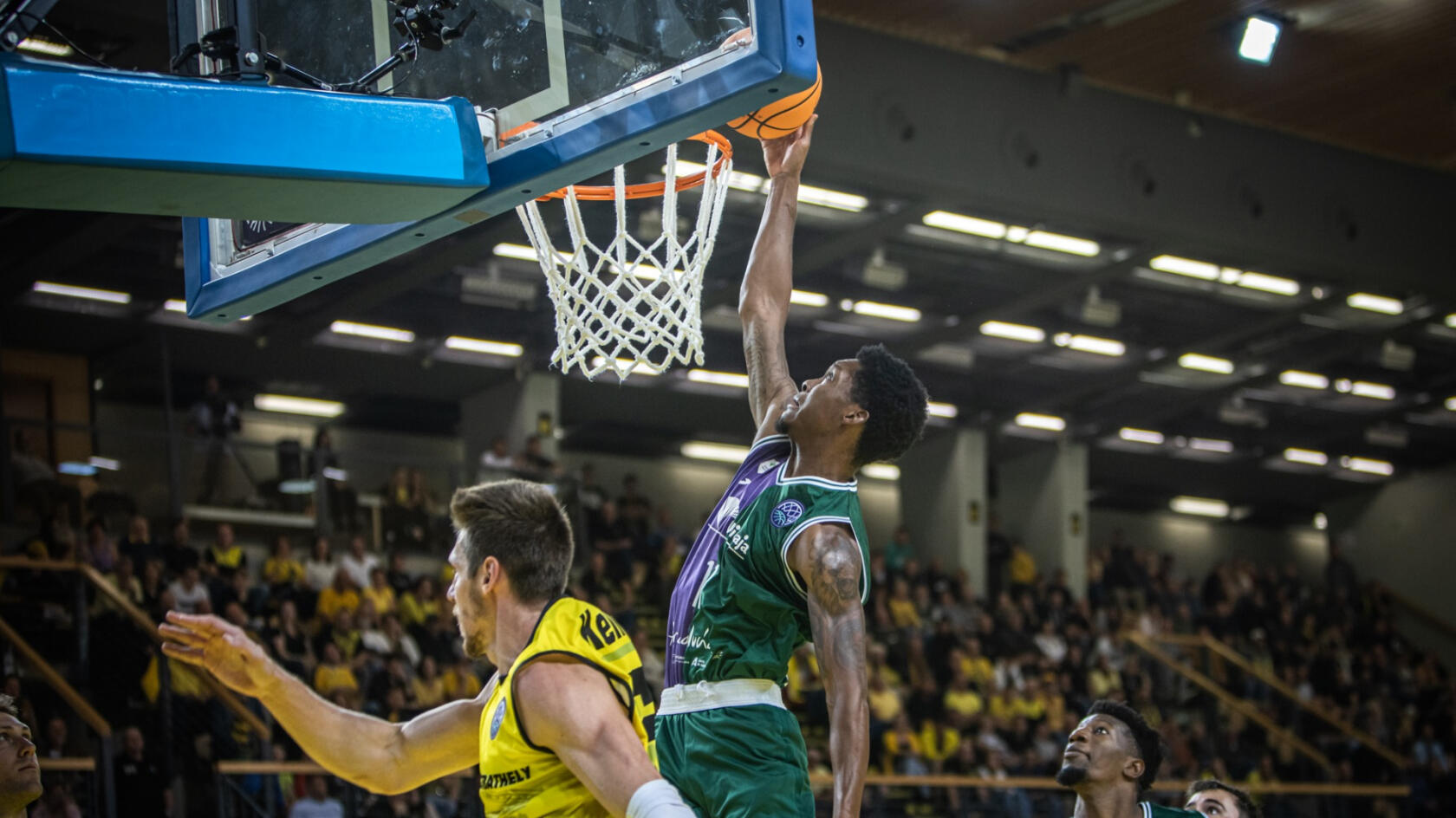 El Unicaja, a afianzar el liderato de la BCL en el Carpena