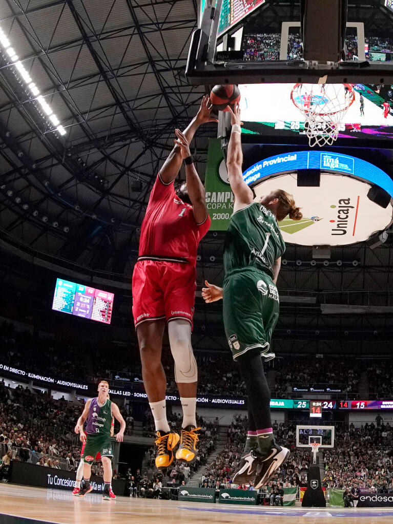 Dylan Osetkowski tapona a Felicio