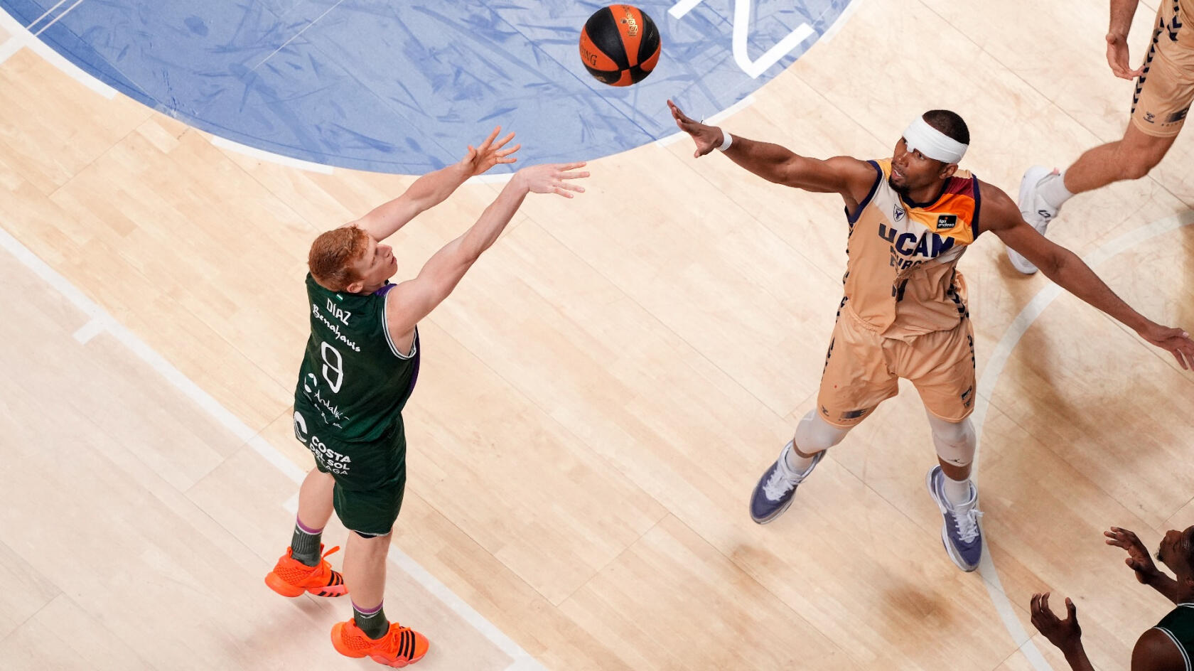 UCAM Murcia forces Unicaja to cling to the epic (83-101)
