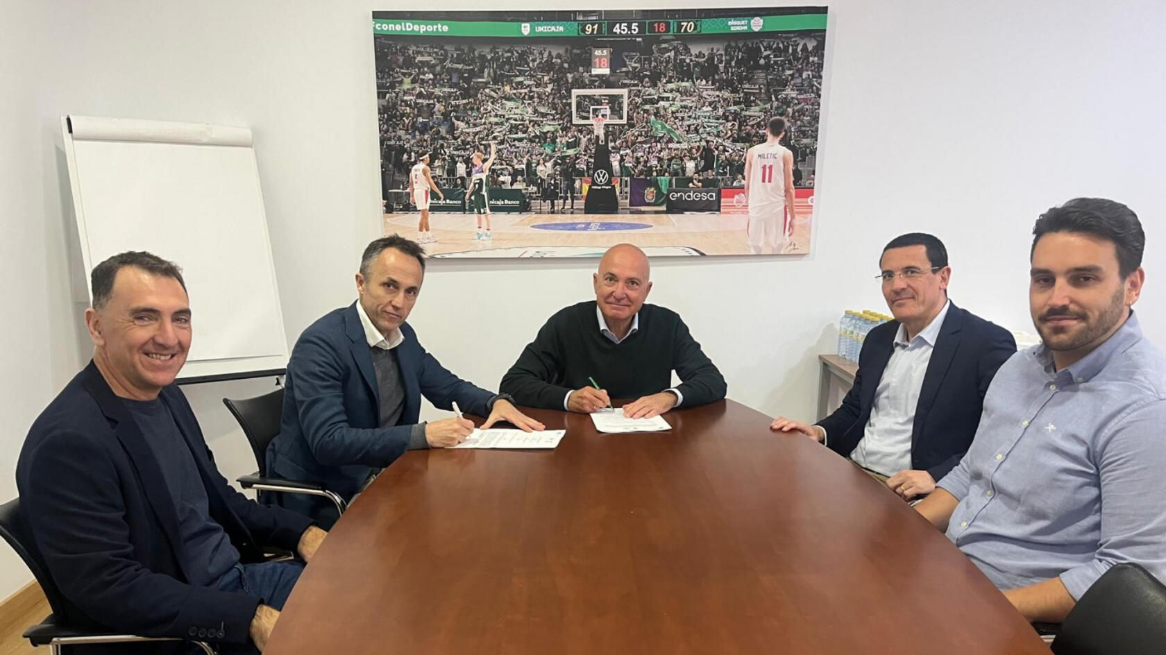 Unicaja Baloncesto joins the University Chair in Health and Pain at the University of Malaga