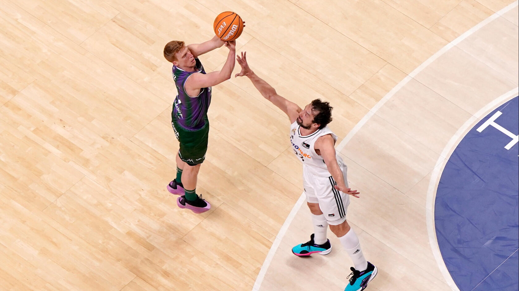 Un Unicaja de récord cede ante el Real Madrid sobre la bocina (105-107)