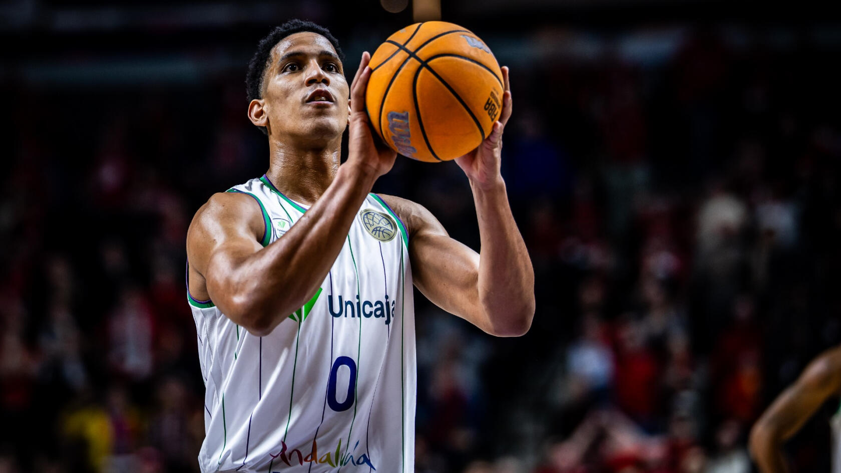 Triunfo in extremis para cerrar el Round of 16 (82-83)