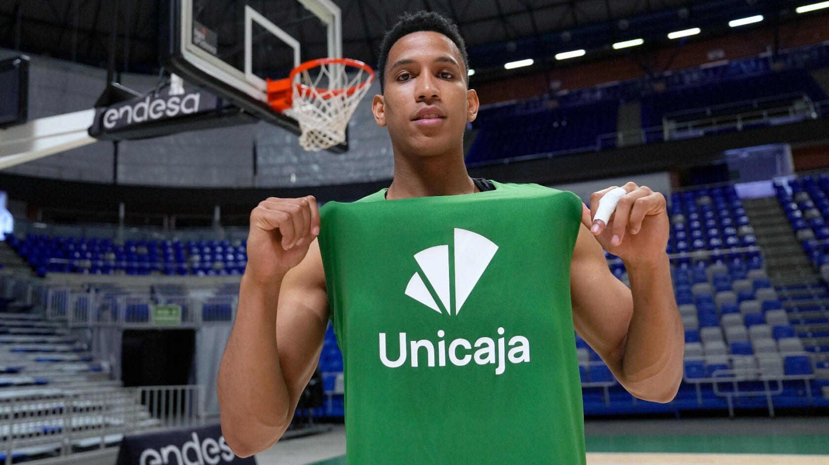Tyson Pérez: "We'll be ready for the match against AEK Athens"