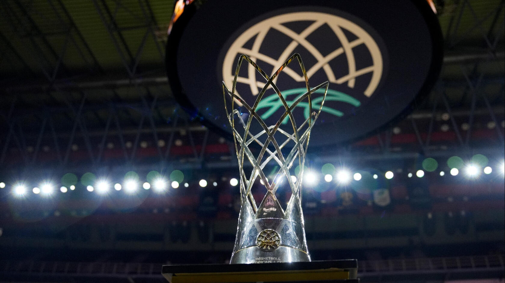 The BCL trophy will be the center of attention at the Carpena on Sunday