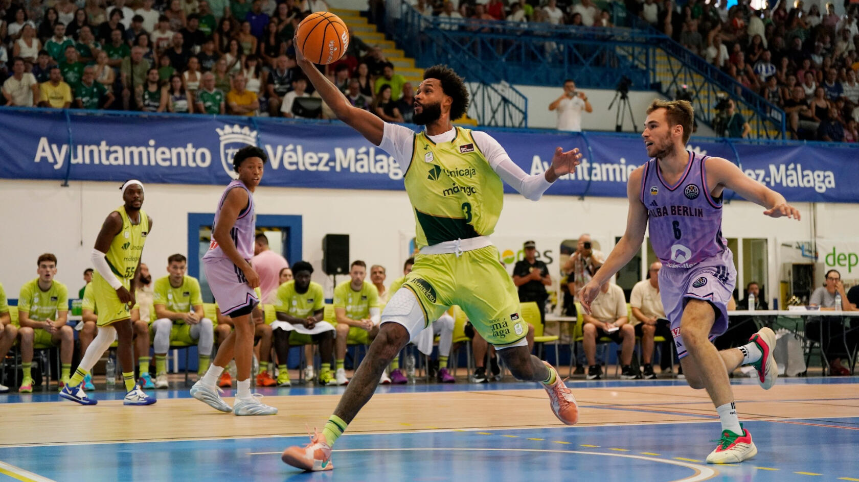 A decisive victory over Alba Berlin (92-76)