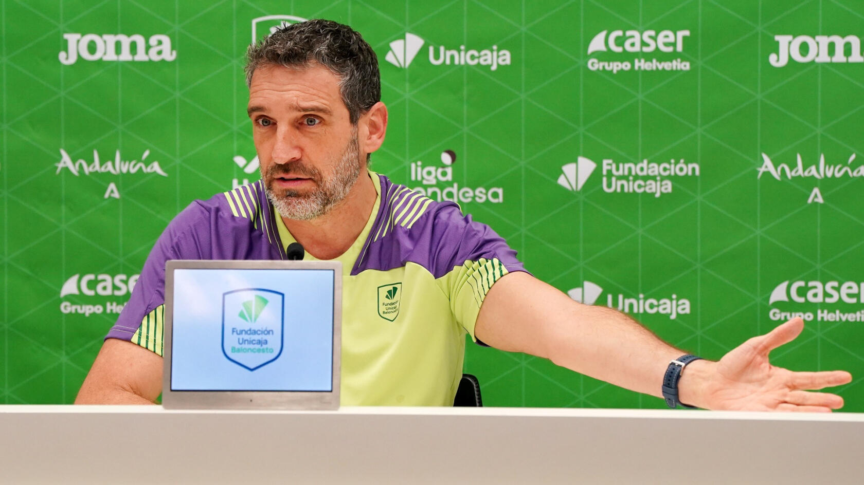 Ibon Navarro: "Barça is a better team than last year"