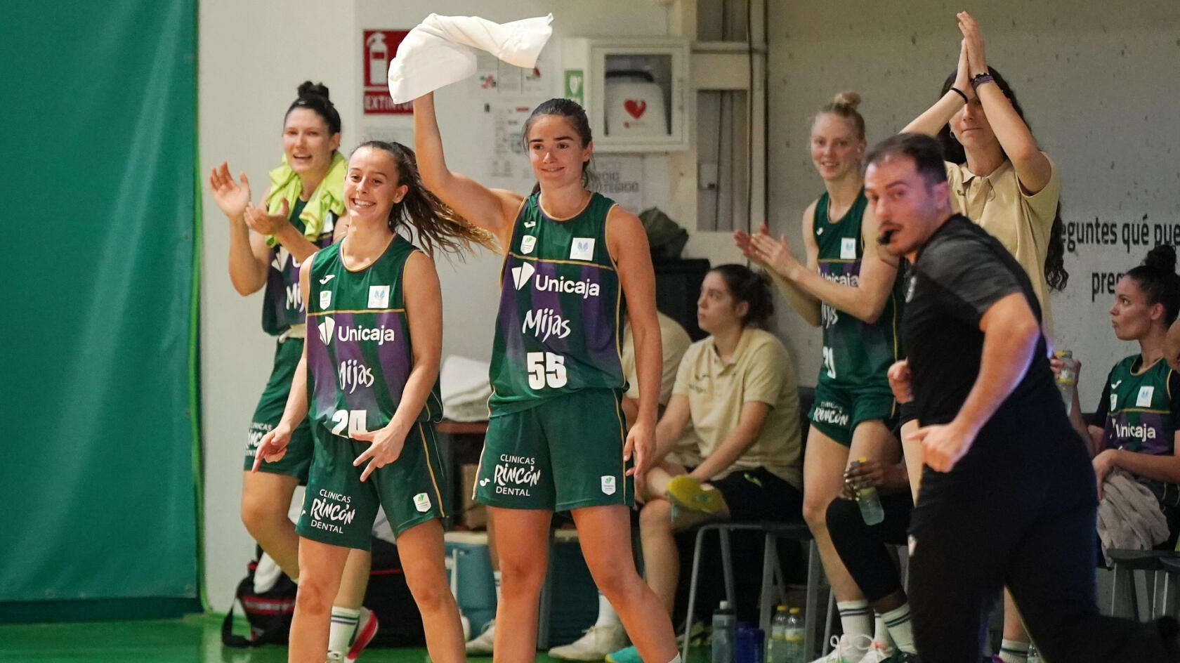 Unicaja Mijas continues to impose its will (97-59)