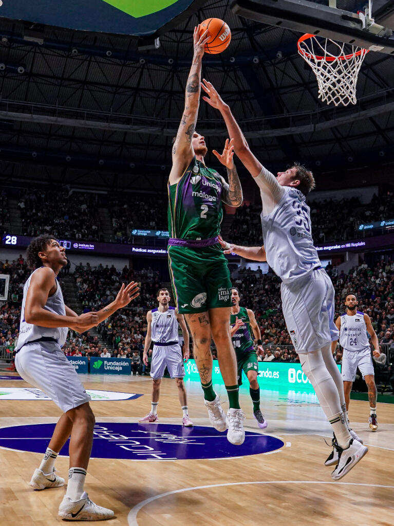 Olek Balcerowski anota ante Birgander