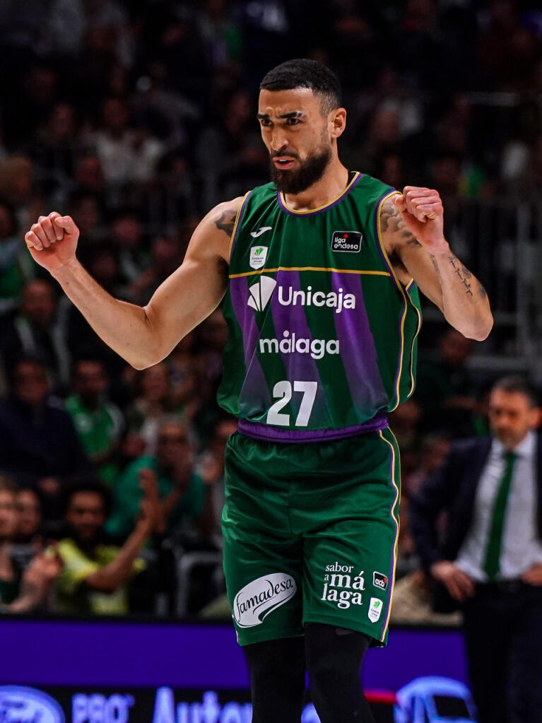 Chris Duarte celebra una acción