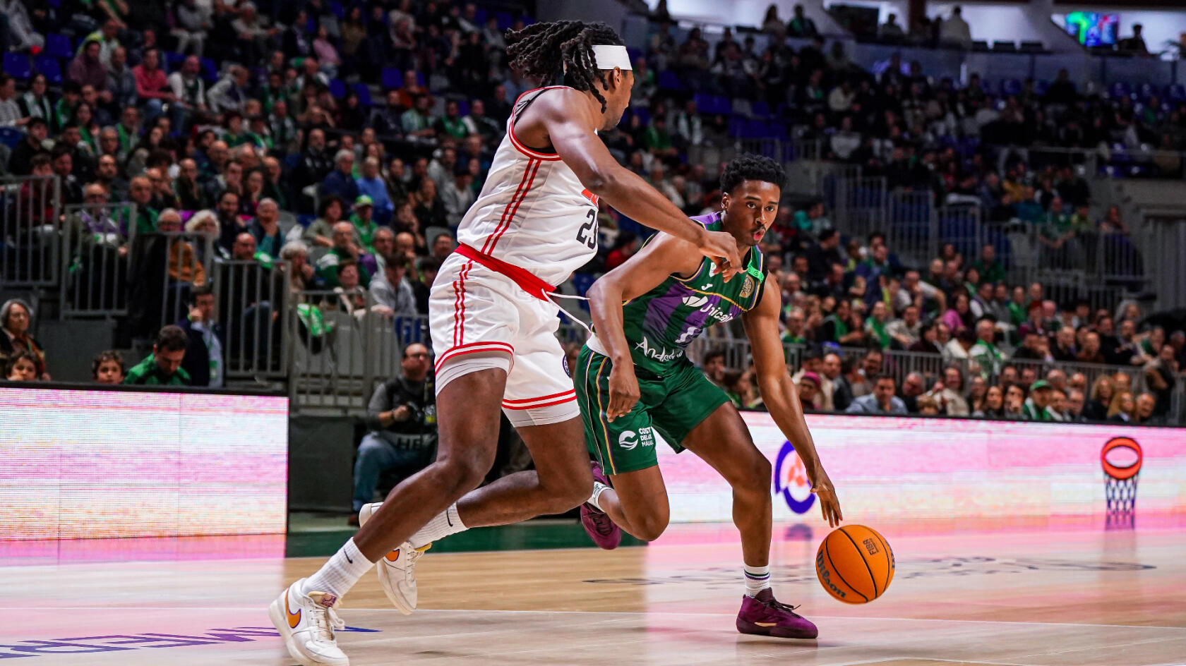 A resounding victory to continue advancing (111-82)