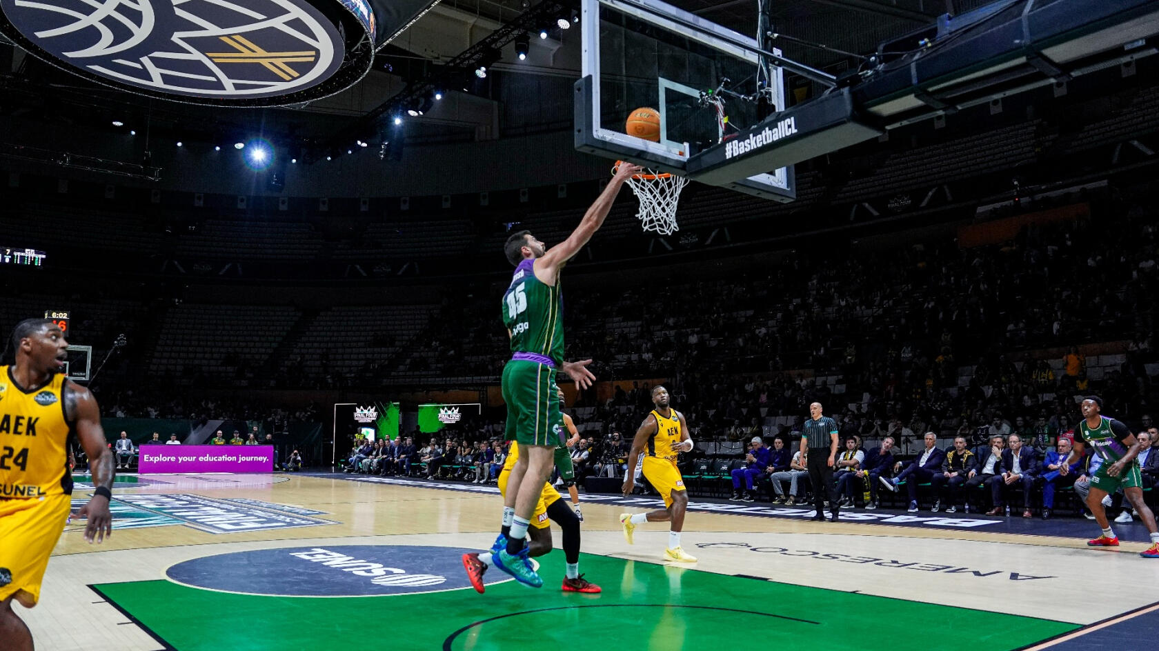 A superior AEK Athens condemns Unicaja to the bronze medal game (65-78)