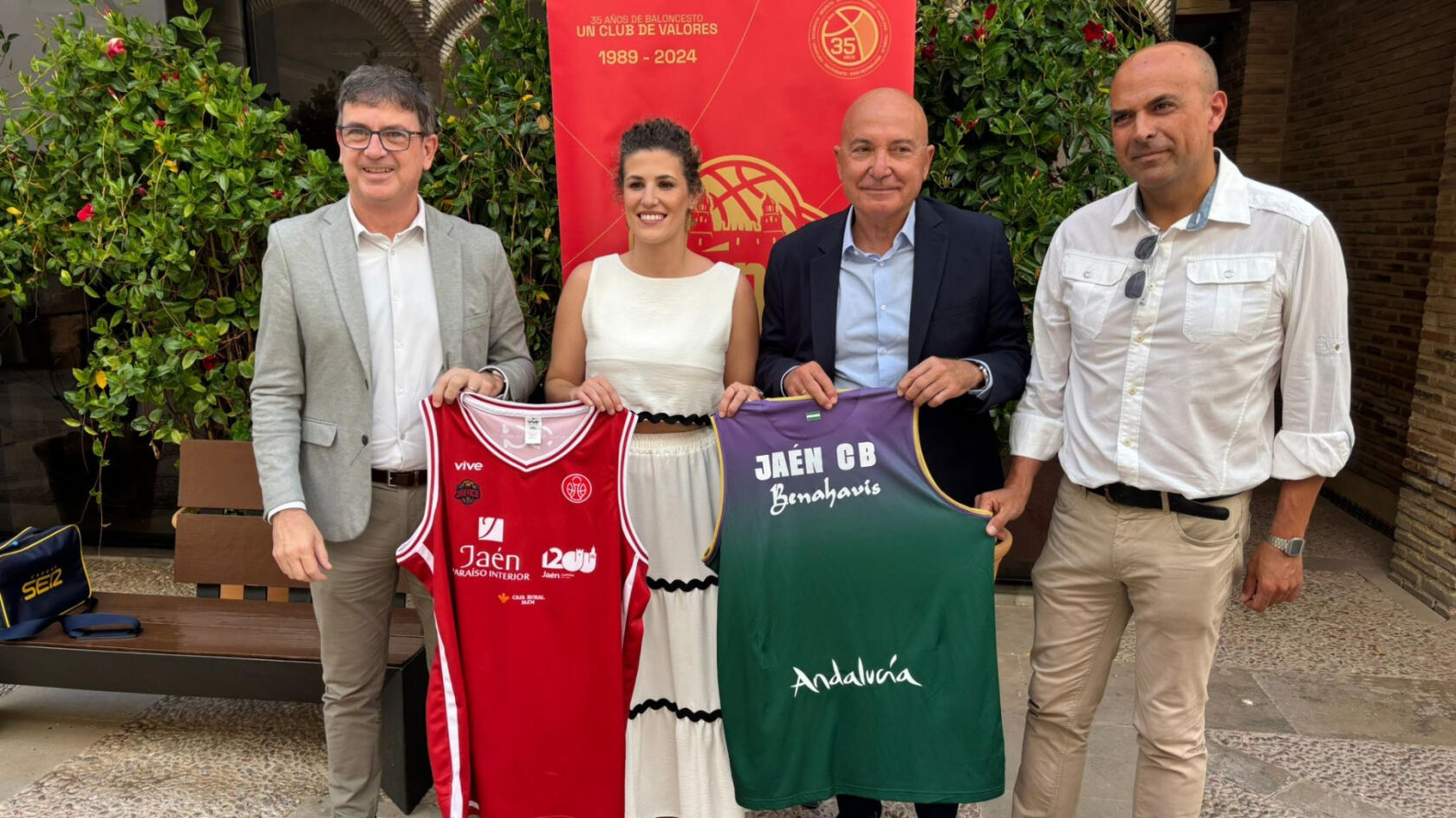 El Ja&eacute;n CB se convierte en club colaborador de Unicaja SD