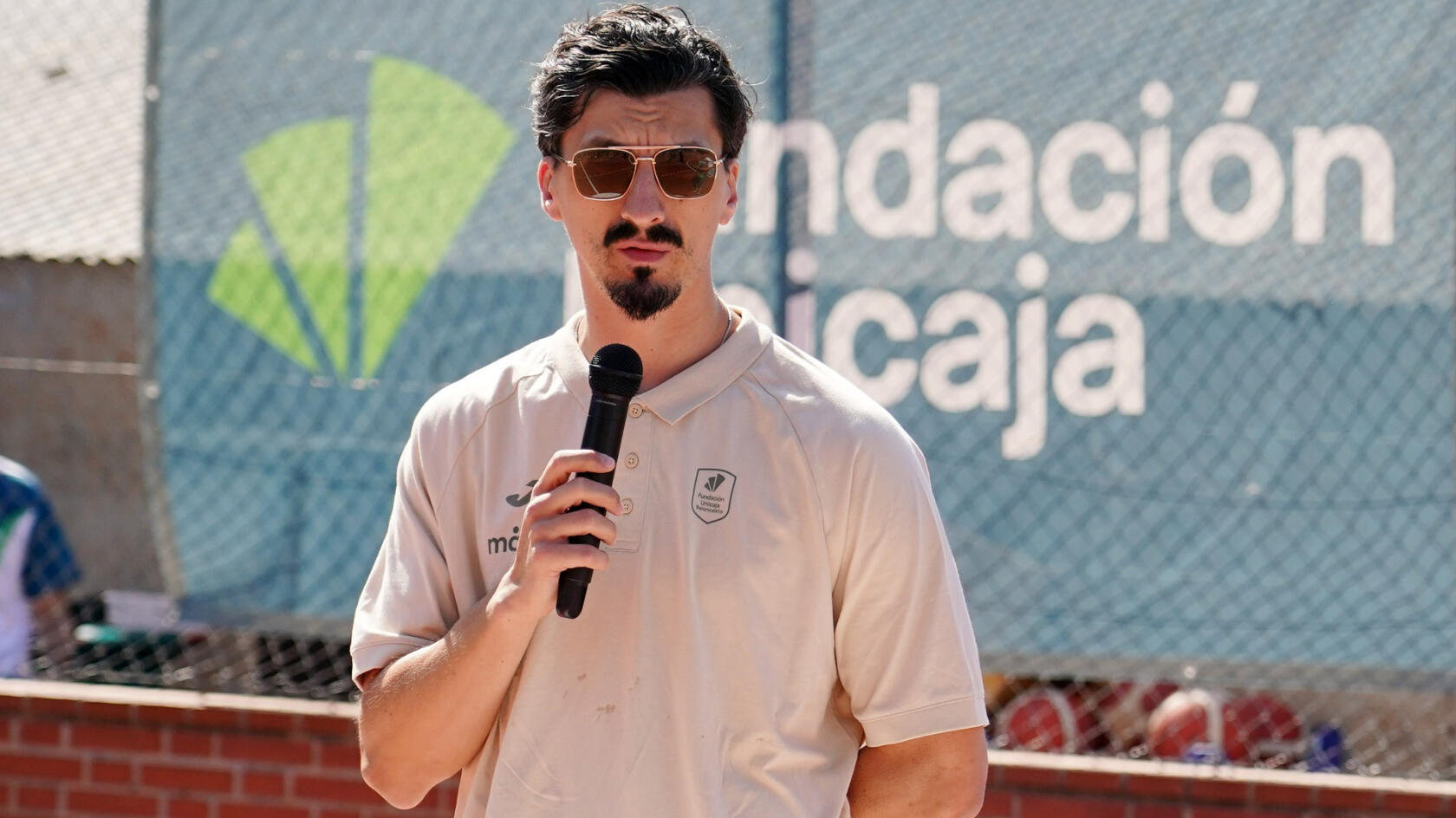 Djedovic: "Encantado de seguir en este Club maravilloso"