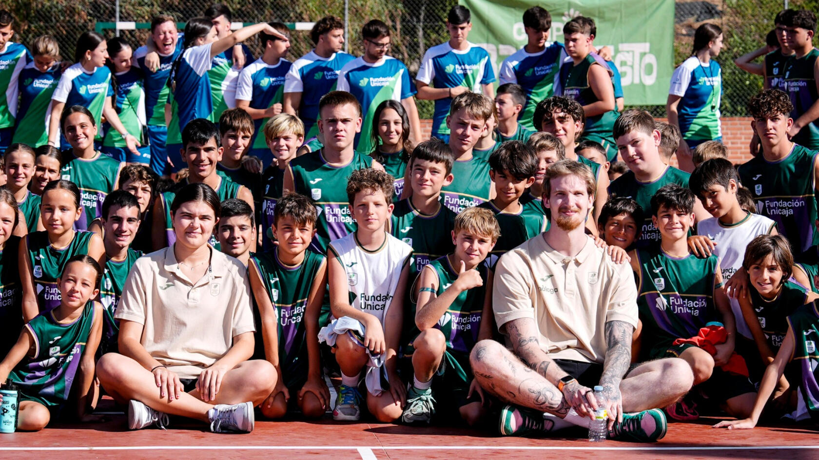 Olek Balcerowski y Carmen Guill&eacute;n, en el Campus de Baloncesto Fundaci&oacute;n Unicaja