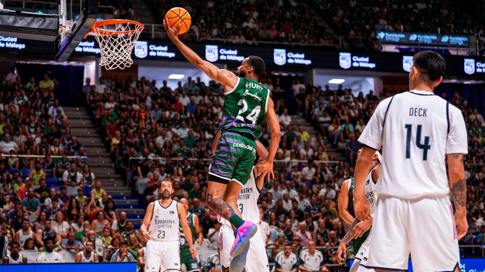 El Unicaja cae en el XV Torneo Costa del Sol ante un Real Madrid muy superior (74-113)