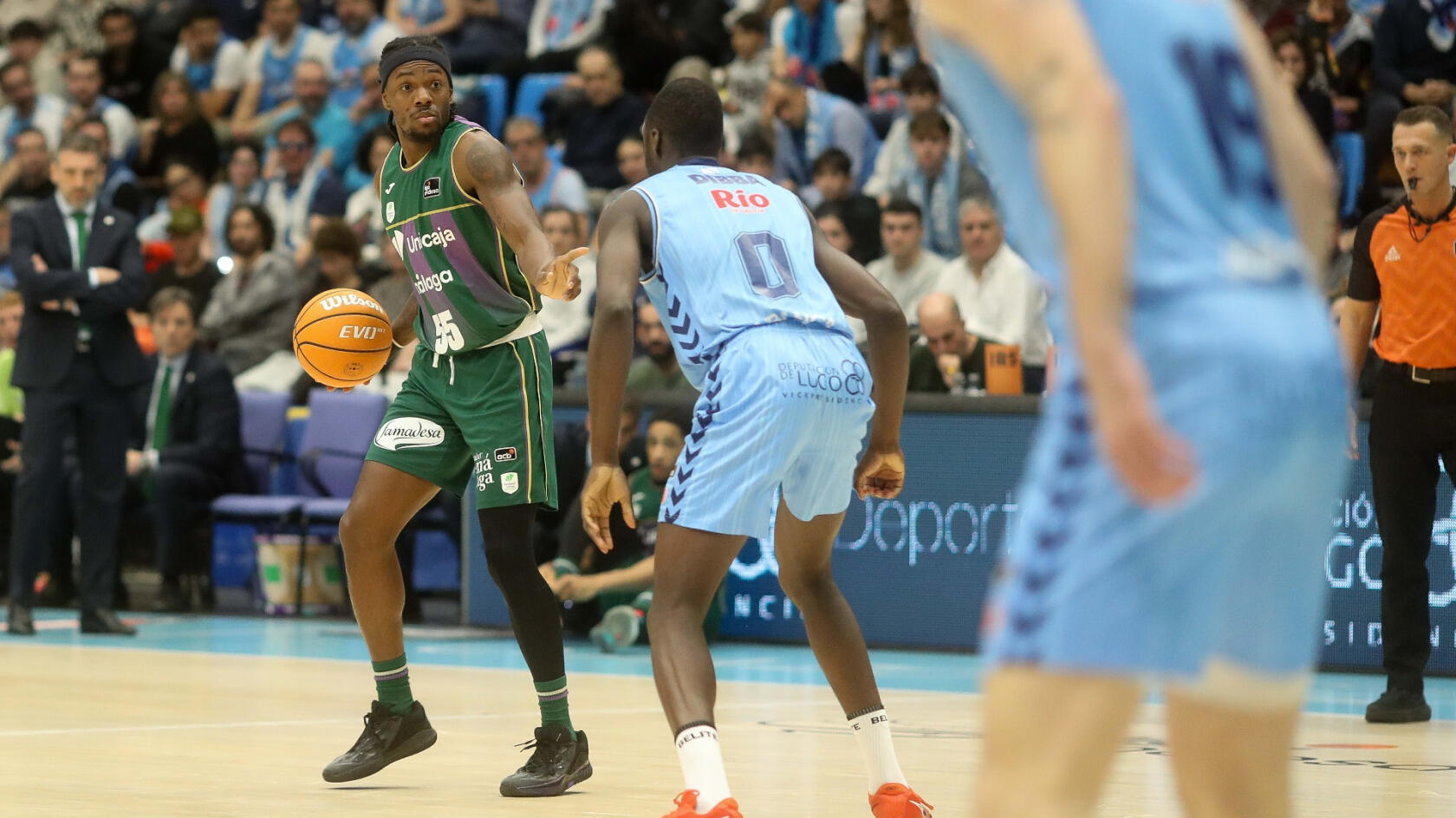 Un ofensivo R&iacute;o Breog&aacute;n pone a prueba al Unicaja en Lugo