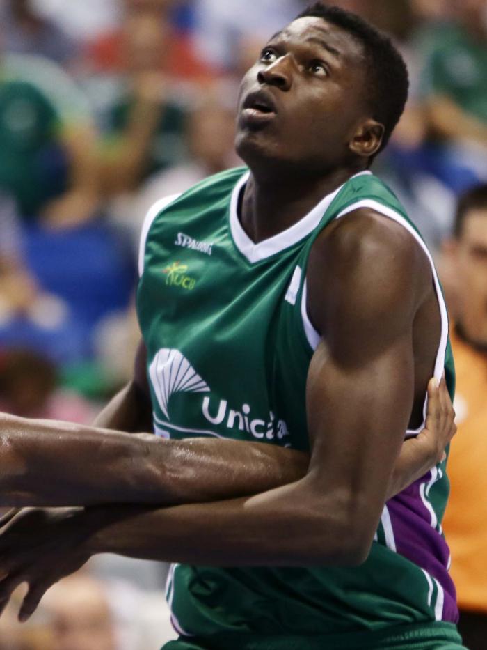 Romaric Belemene ha debutado ante La Bruixa d'Or Manresa