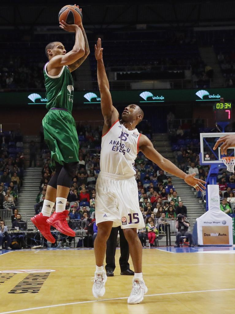 Jackson lanza ante Granger