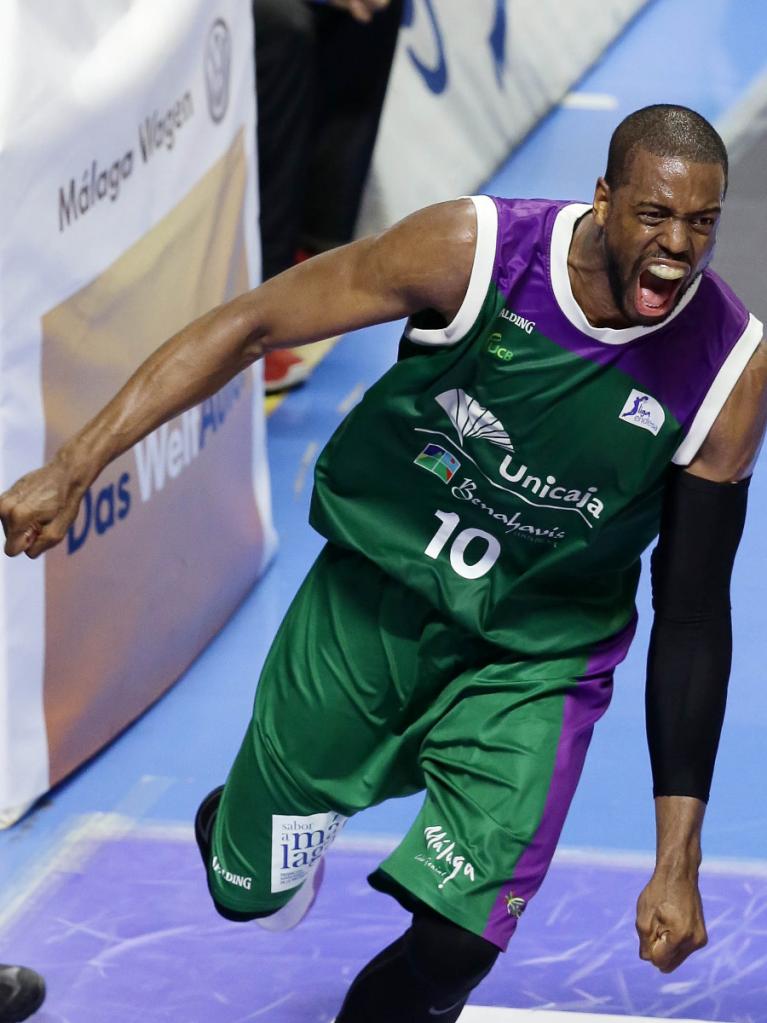 Thomas celebra con rabia una de las últimas jugadas del partido