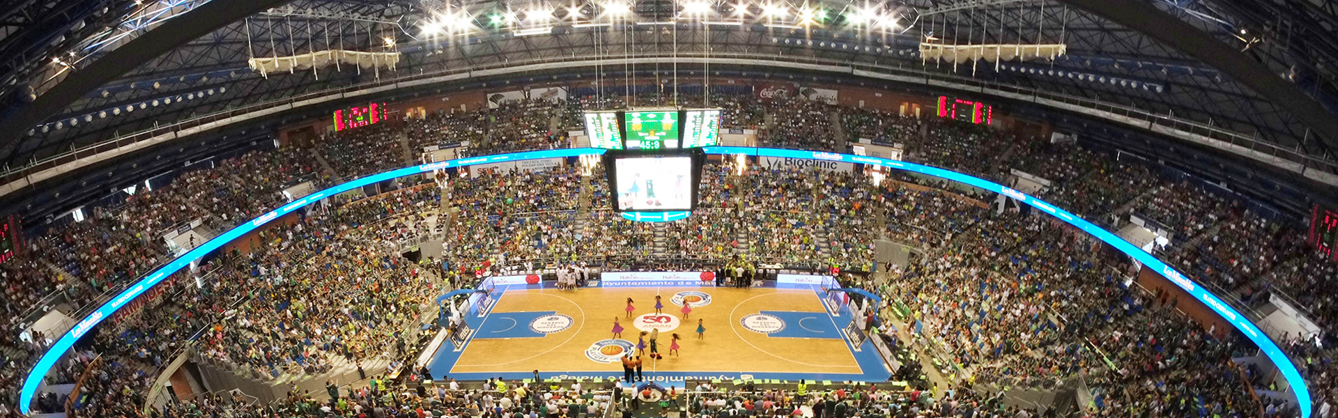 Palacio de los Deportes durante un partido